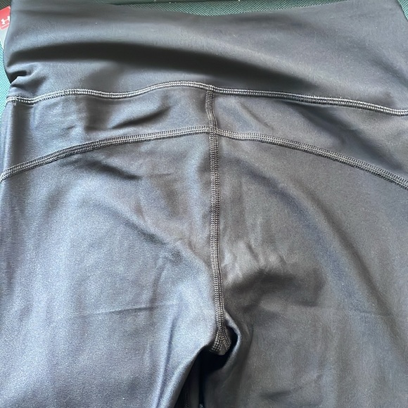 Under Armour Leggings - Picture 4 of 5